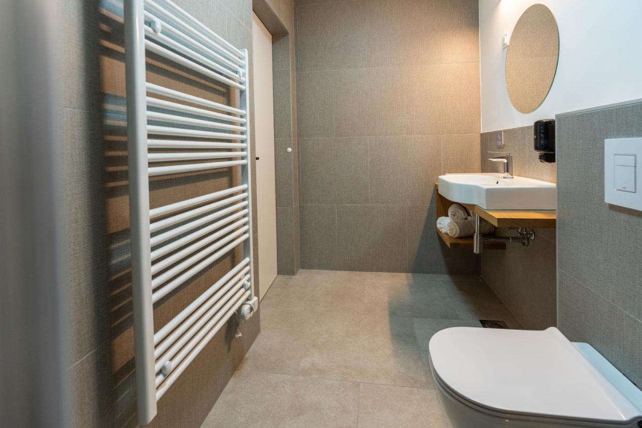 Guesthouse & Camping Danica Bohinj Ngoại thất bức ảnh