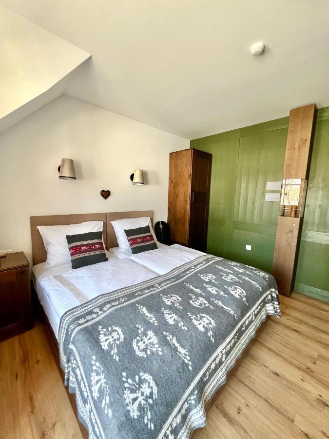 Guesthouse & Camping Danica Bohinj Ngoại thất bức ảnh